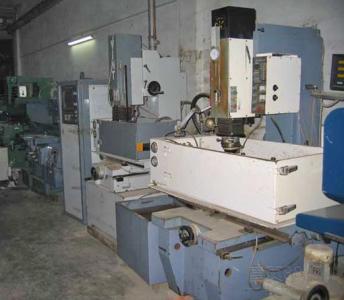 河源市連縣倒閉工廠整體拆除 現(xiàn)金結(jié)款回收廚具衛(wèi)具，盤活閑置資產(chǎn)